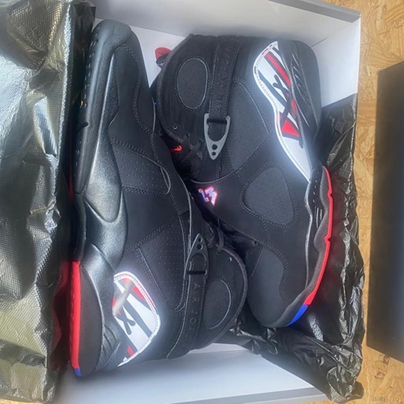 Air Jordan 8 Retro Playoffs 2023 black/true red - Picture 2 of 9